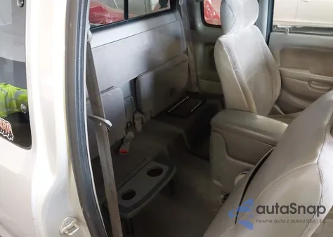 2002 Toyota Tacoma Base V6 из США, поврежденный, VIN 5TEWN72N72Z109782